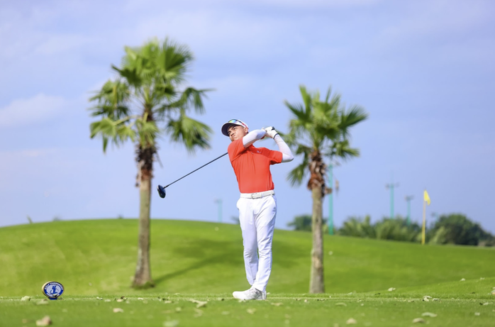 8 CLB vào chung kết Giải Vô địch Các CLB golf tranh Cúp Tân Sơn Nhất 2025- Ảnh 2. 8 CLB vào chung kết Giải Vô địch Các CLB golf tranh Cúp Tân Sơn Nhất 2025- Ảnh 2.
