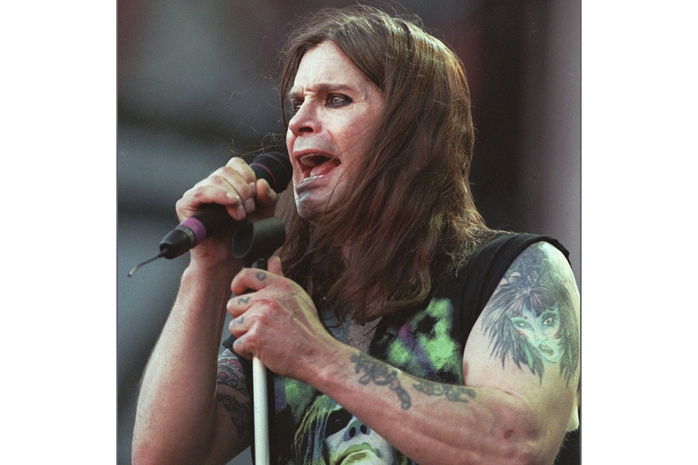 Thương tiếc "Hoàng tử bóng tối" Ozzy Osbourne- Ảnh 3. Thương tiếc "Hoàng tử bóng tối" Ozzy Osbourne- Ảnh 3.
