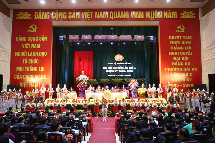 Thường trực Ban Bí thư chỉ đạo Đại hội Đảng bộ phường Hải An tại TP Hải Phòng - Ảnh 1. Thường trực Ban Bí thư chỉ đạo Đại hội Đảng bộ phường Hải An tại TP Hải Phòng - Ảnh 1.