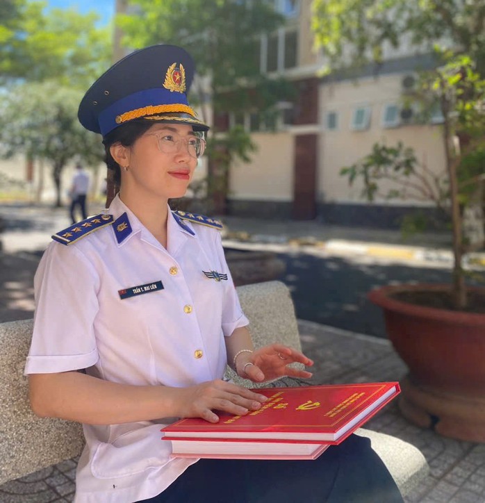 Nữ đại úy là tấm gương tiêu biểu của Cảnh sát biển Việt Nam - Ảnh 1.