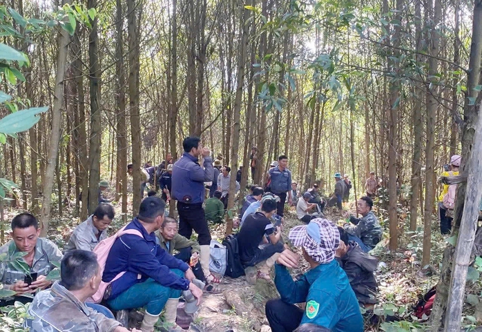 Quảng Trị: Tìm thấy bộ xương người trong rừng Quạt- Ảnh 1. Quảng Trị: Tìm thấy bộ xương người trong rừng Quạt- Ảnh 1.
