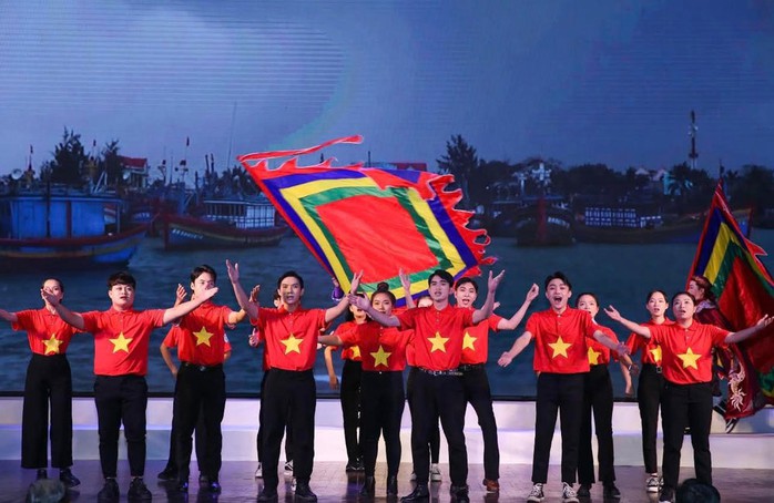 Mai Vàng - 30 năm bền bỉ - Ảnh 1.