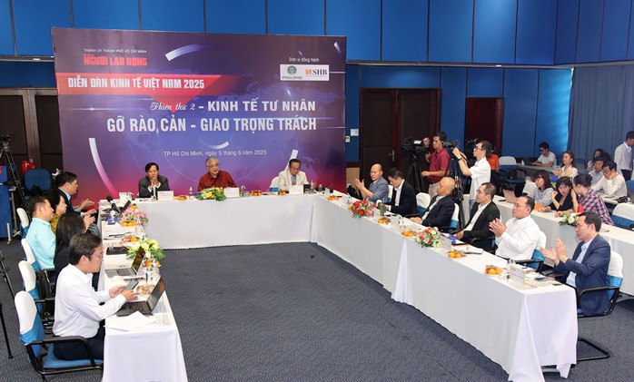 Điểm hẹn của chuyên gia, doanh nghiệp - Ảnh 1.