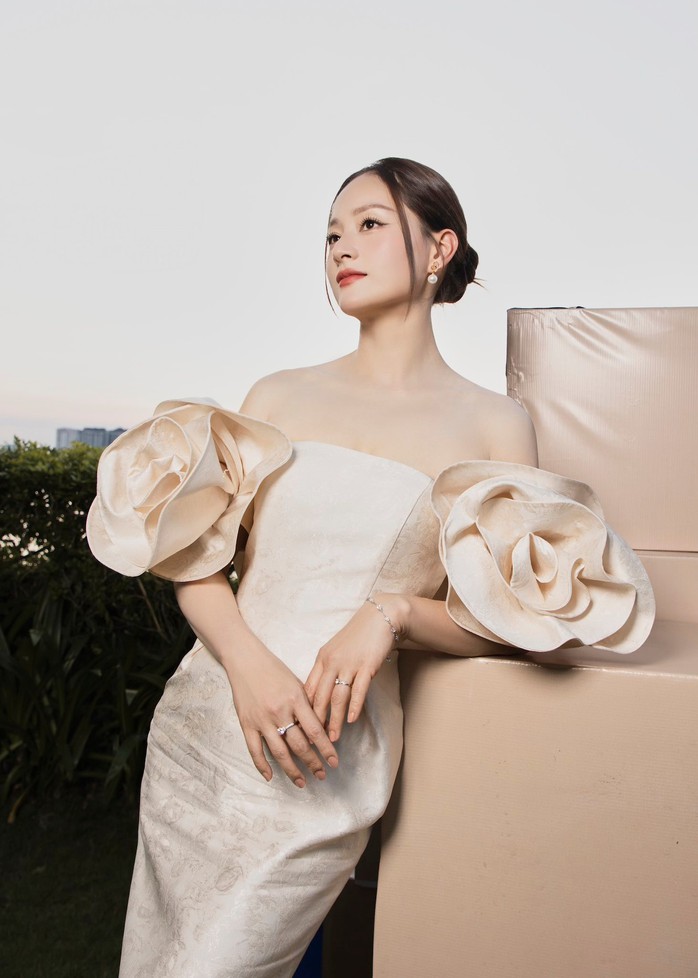 Nhiều người an ủi khi Lan Phương công bố ly thân - Ảnh 4.