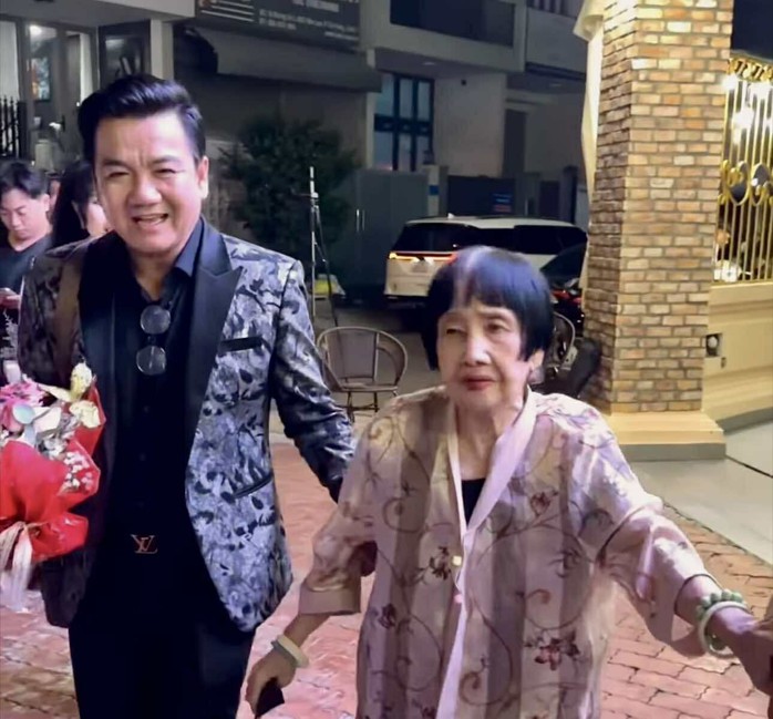 Nghệ sĩ Kim Lệ Thủy bán vé số, tuổi 75 vẫn mong được hội ngộ khán giả - Ảnh 2.