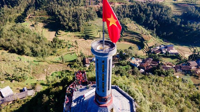 Đổi mới sáng tạo, trách nhiệm, nhân văn- Ảnh 2.