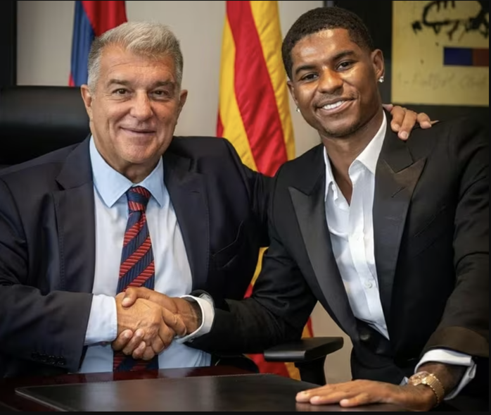 Barcelona công bố hợp đồng và số áo của Marcus Rashford - Ảnh 2.