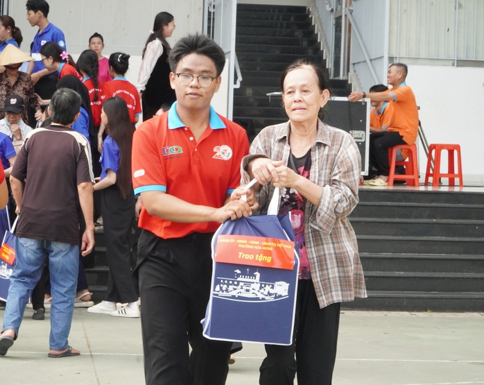 Một phường ở TP HCM phát động thực hiện 100 công trình trong vòng 100 ngày - Ảnh 5.