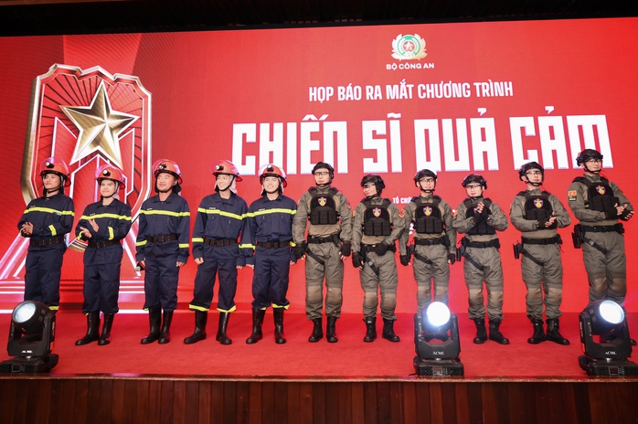 Tiến Luật gọi Chiến sĩ quả cảm là một chương trình "Quá kinh khủng"- Ảnh 1.