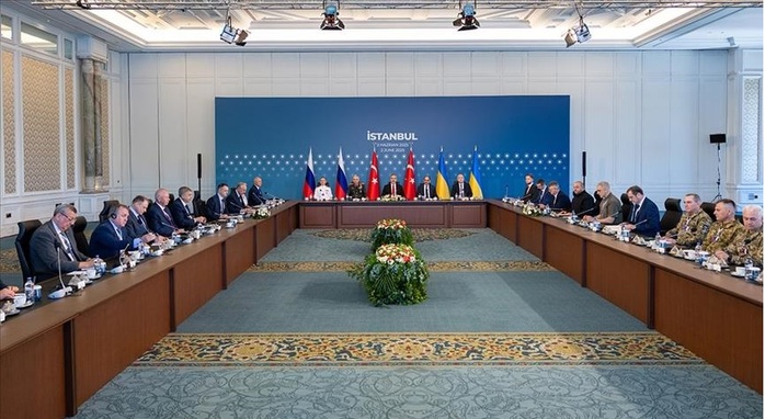 Nga - Ukraine nói gì trong cuộc đàm phán ngắn kỷ lục?- Ảnh 1.