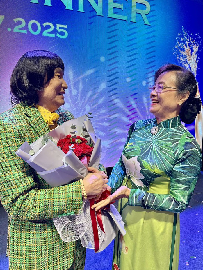Dư âm: Báo NGƯỜI LAO ĐỘNG – 50 năm một hành trình vẻ vang trong trái tim nghệ sĩ- Ảnh 12.