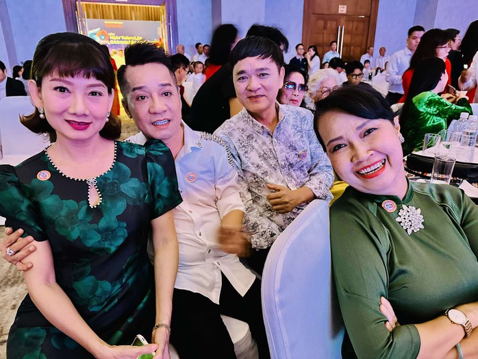 Dư âm: Báo NGƯỜI LAO ĐỘNG – 50 năm một hành trình vẻ vang trong trái tim nghệ sĩ- Ảnh 10.