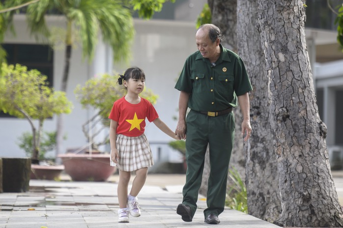 Vinamilk “viết tiếp câu chuyện hòa bình” bằng tranh và hành động- Ảnh 1.
