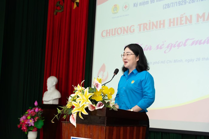 Đoàn viên - lao động tình nguyện hiến máu giúp khắc phục tình trạng thiếu máu điều trị- Ảnh 1.