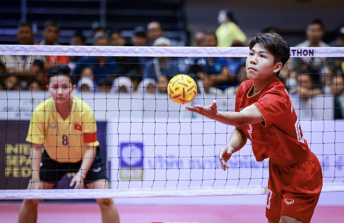 Ngược dòng hạ chủ nhà Thái Lan, tuyển cầu mây nữ Việt Nam vô địch thế giới - Ảnh 3.