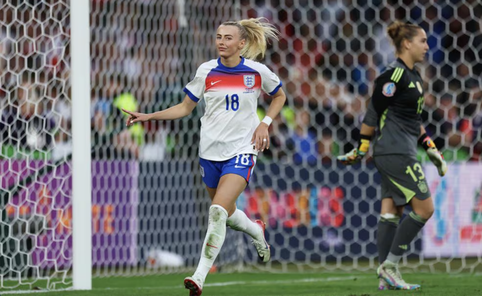 Euro 2025: Thắng Tây Ban Nha ở loạt 11 m, tuyển Anh nghẹt thở bảo vệ ngôi Hậu- Ảnh 4. Euro 2025: Thắng Tây Ban Nha ở loạt 11 m, tuyển Anh nghẹt thở bảo vệ ngôi Hậu- Ảnh 4.