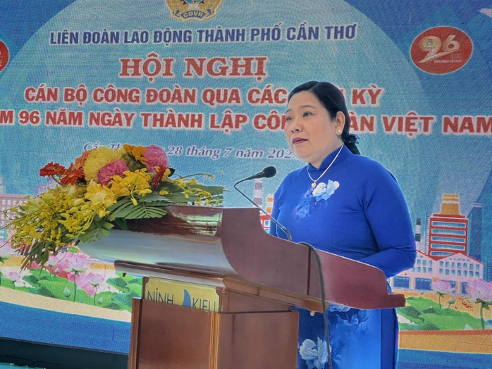 Công đoàn TP Cần Thơ tiếp tục đổi mới công tác chăm lo đời sống công nhân- Ảnh 2.