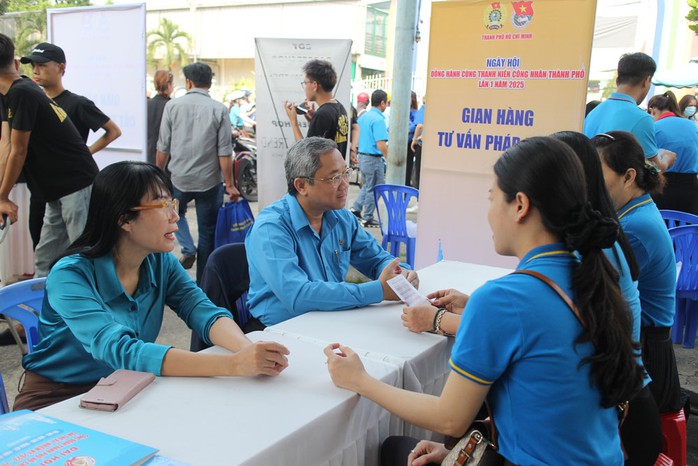 Hành xử chuyên nghiệp- Ảnh 1. Hành xử chuyên nghiệp- Ảnh 1.