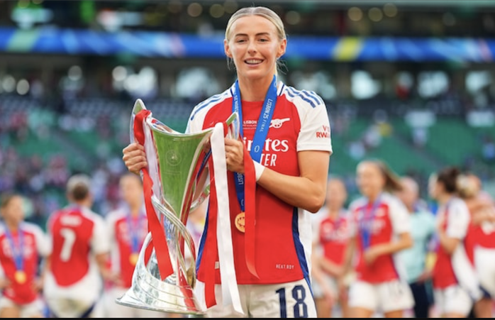 Chloe Kelly: Hành trình từ bóng đá đường phố đến biểu tượng Euro- Ảnh 3. Chloe Kelly: Hành trình từ bóng đá đường phố đến biểu tượng Euro- Ảnh 3.