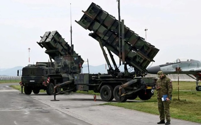 Đức chuyển giao Patriot, Ukraine tập kích “chưa từng có” vào vùng Leningrad- Ảnh 1.