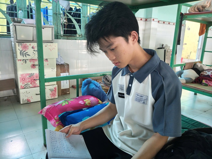 Ngôi trường ấm áp của 175 học sinh mồ côi, trẻ có hoàn cảnh khó khăn - Ảnh 6.
