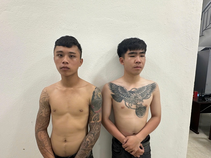2 kẻ xăm trổ trộm tài sản du khách ở Đà Nẵng đã bị bắt "nóng"- Ảnh 1.