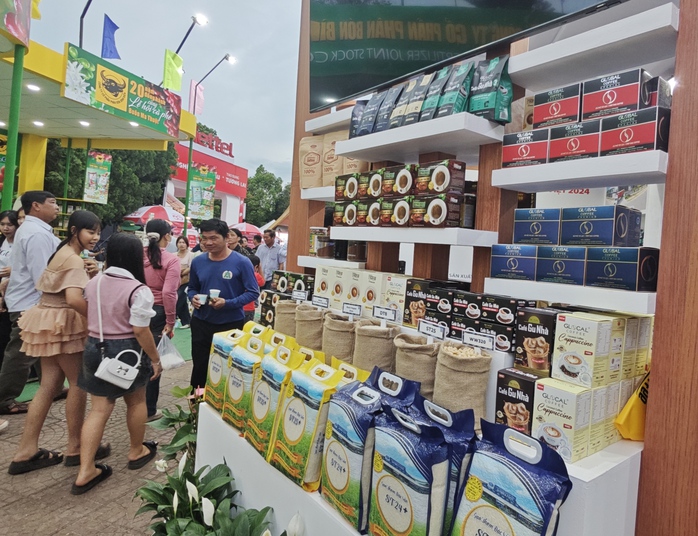 Xuất khẩu nông sản gặp khó khăn với thuế GTGT 5 % ảnh hưởng lợi nhuận - Ảnh 1. Xuất khẩu nông sản gặp khó khăn với thuế GTGT 5 % ảnh hưởng lợi nhuận - Ảnh 1.