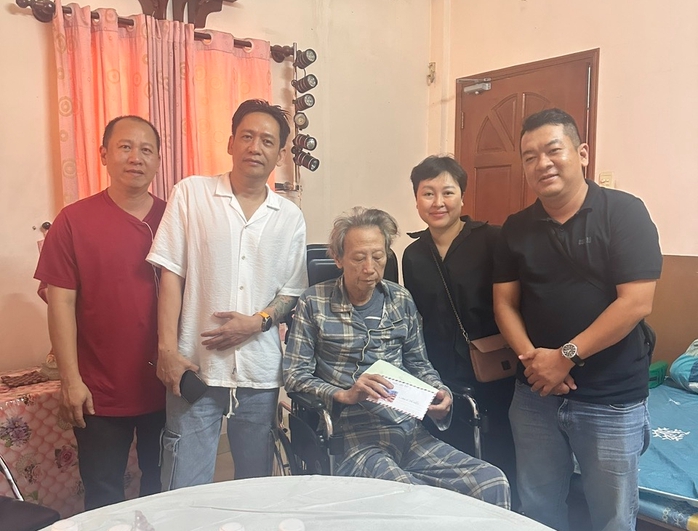 Tác giả "Tóc em đuôi gà" nguy kịch, nhiều lần rơi vào hôn mê - Ảnh 3.