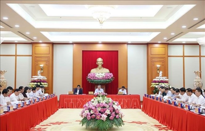 Tổng Bí thư Tô Lâm: Văn kiện là ngọn đuốc soi đường, là cẩm nang hành động cho toàn Đảng - Ảnh 3.