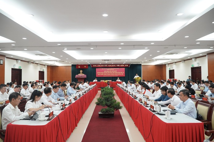 TP HCM dự kiến được phân bổ 81 đại biểu dự Đại hội XIV của Đảng - Ảnh 2.
