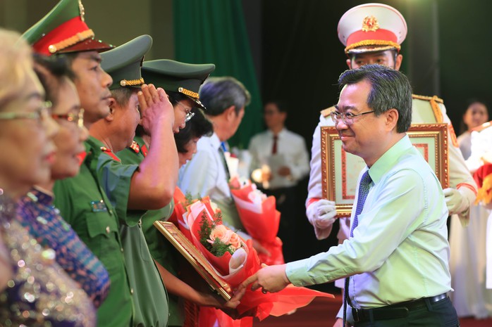 Sứ mệnh kết nối trong kỷ nguyên mới- Ảnh 1.