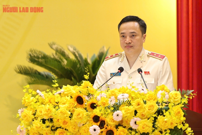 Năm nhóm nhiệm vụ chiến lược của Công an TP HCM trong thời gian tới - Ảnh 2.