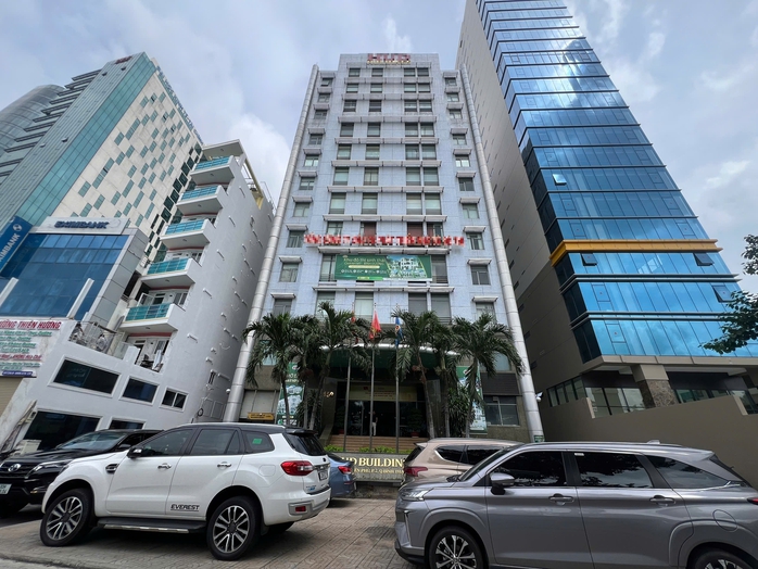 Phát hiện một người tử vong ngay sảnh chung cư ở TP HCM- Ảnh 1.