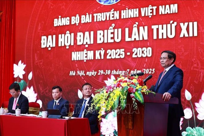 Thủ tướng: Thông tin của Đài Truyền hình Việt Nam phải kịp thời, nhanh chóng, chính xác- Ảnh 1. Thủ tướng: Thông tin của Đài Truyền hình Việt Nam phải kịp thời, nhanh chóng, chính xác- Ảnh 1.