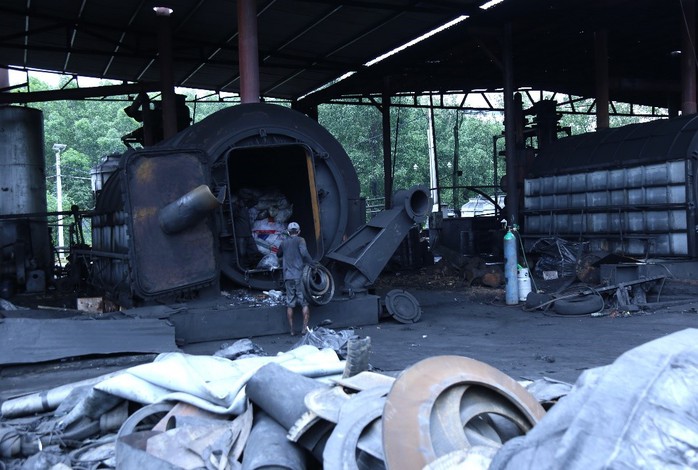 Một hộ kinh doanh kiểu “đầu độc môi trường” ở Đồng Nai
- Ảnh 2. Một hộ kinh doanh kiểu “đầu độc môi trường” ở Đồng Nai
- Ảnh 2.