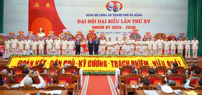 Thiếu tướng Nguyễn Hữu Hợp làm Bí thư Đảng ủy Công an thành phố Đà Nẵng- Ảnh 1.