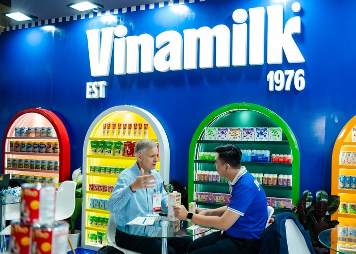 Vinamilk ghi nhận doanh thu quý II/2025 cao nhất từ trước đến nay, 16.745 tỉ đồng- Ảnh 1. Vinamilk ghi nhận doanh thu quý II/2025 cao nhất từ trước đến nay, 16.745 tỉ đồng- Ảnh 1.