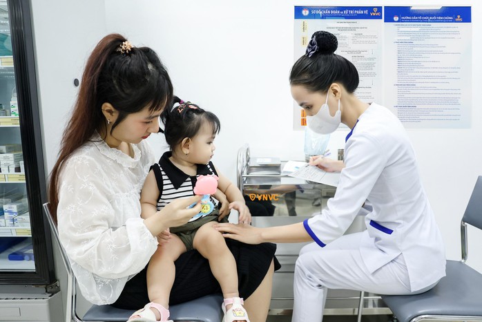 VNVC có vắc-xin thế hệ mới phòng bệnh não mô cầu nguy hiểm- Ảnh 2. VNVC có vắc-xin thế hệ mới phòng bệnh não mô cầu nguy hiểm- Ảnh 2.