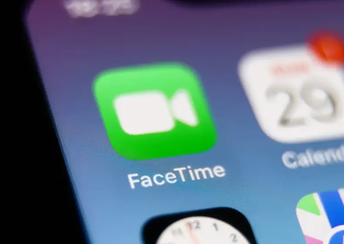 iPhone sẽ tự ngắt video call khi phát hiện có người khỏa thân - Ảnh 1.