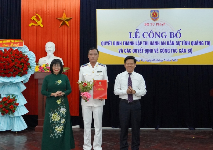 Ông Nguyễn Văn Tuấn được bổ nhiệm Trưởng Thi hành án dân sự tỉnh Quảng Trị - Ảnh 1. Ông Nguyễn Văn Tuấn được bổ nhiệm Trưởng Thi hành án dân sự tỉnh Quảng Trị - Ảnh 1.