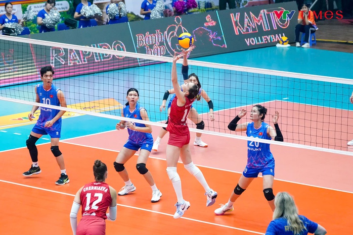 Thất bại trước "cố nhân" Korabelka, tuyển Việt Nam liên tiếp về nhì VTV Cup- Ảnh 1. Thất bại trước "cố nhân" Korabelka, tuyển Việt Nam liên tiếp về nhì VTV Cup- Ảnh 1.