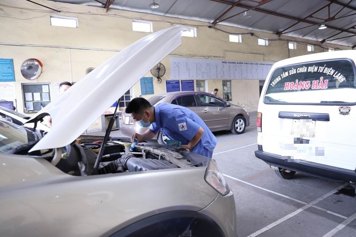 Mua ô tô cũ và những khó khăn khi đăng kiểm xe cũ không sang tên- Ảnh 1. Mua ô tô cũ và những khó khăn khi đăng kiểm xe cũ không sang tên- Ảnh 1.
