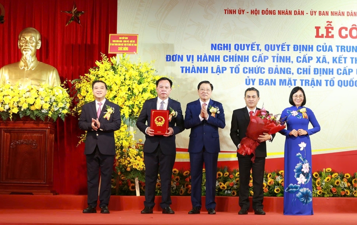 Phân công công tác Chủ tịch và 3 Phó Chủ tịch UBND tỉnh Đồng Nai - Ảnh 2. Phân công công tác Chủ tịch và 3 Phó Chủ tịch UBND tỉnh Đồng Nai - Ảnh 2.