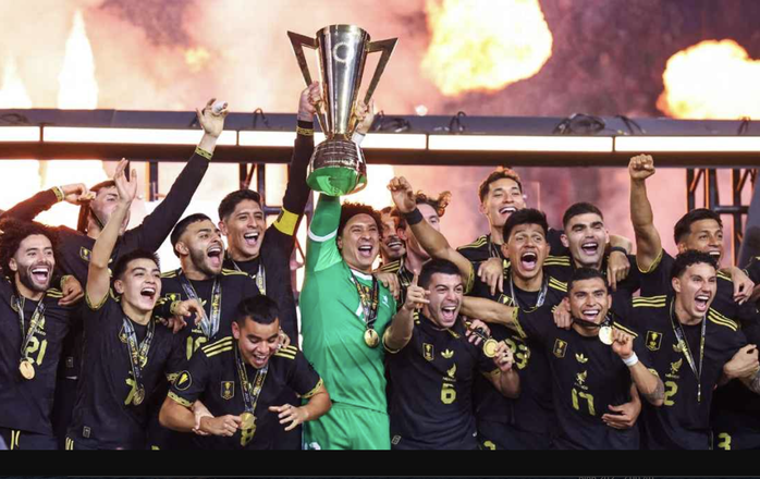 Thắng chủ nhà Mỹ 2-1, Mexico lần thứ 10 vô địch Gold Cup - Ảnh 4.