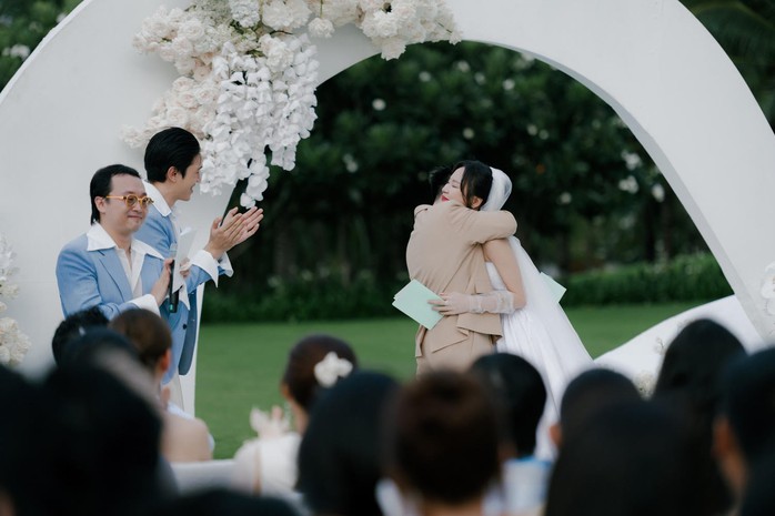 Bất ngờ gia thế vợ nhạc sĩ Kai Đinh - Ảnh 4.