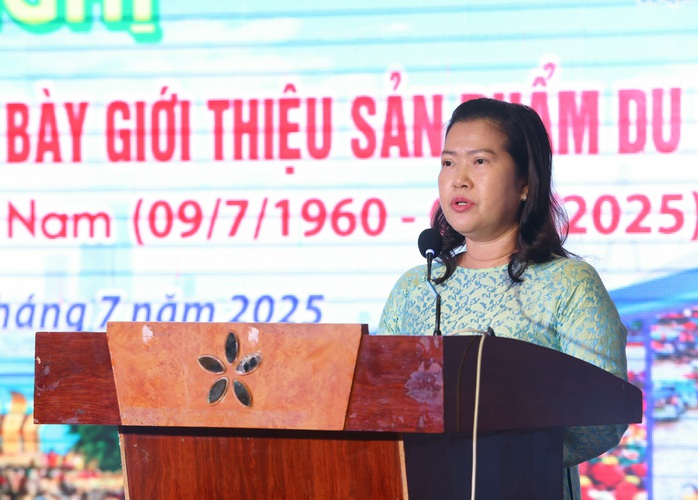 Du lịch miền Tây: Đông khách nhưng… không vui lắm! - Ảnh 1. Du lịch miền Tây: Đông khách nhưng… không vui lắm! - Ảnh 1.