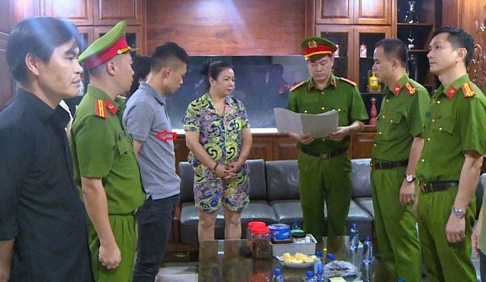Khởi tố Nguyễn Huy Tùng - con trai trùm giang hồ M. "gỗ" ở Thanh Hóa- Ảnh 1. Khởi tố Nguyễn Huy Tùng - con trai trùm giang hồ M. "gỗ" ở Thanh Hóa- Ảnh 1.