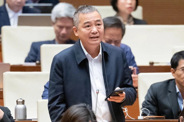PGS - TS Nguyễn Lân Hiếu chia sẻ ý tưởng cấp cứu ngừng tim hiệu quả trong cộng đồng - Ảnh 1.