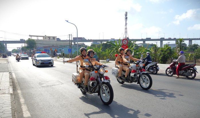 Những hình ảnh tại lễ ra quân trấn áp tội phạm ở Đồng Tháp- Ảnh 9. Những hình ảnh tại lễ ra quân trấn áp tội phạm ở Đồng Tháp- Ảnh 9.