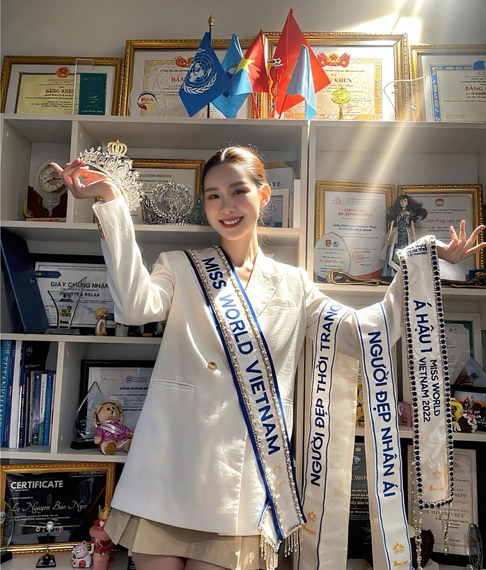 Tốt nghiệp đại học loại giỏi, Bảo Ngọc sẵn sàng chinh chiến "Miss World 2026"- Ảnh 1. Tốt nghiệp đại học loại giỏi, Bảo Ngọc sẵn sàng chinh chiến "Miss World 2026"- Ảnh 1.